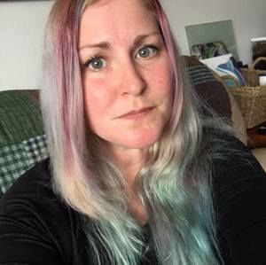 Meet your Posher, Lori